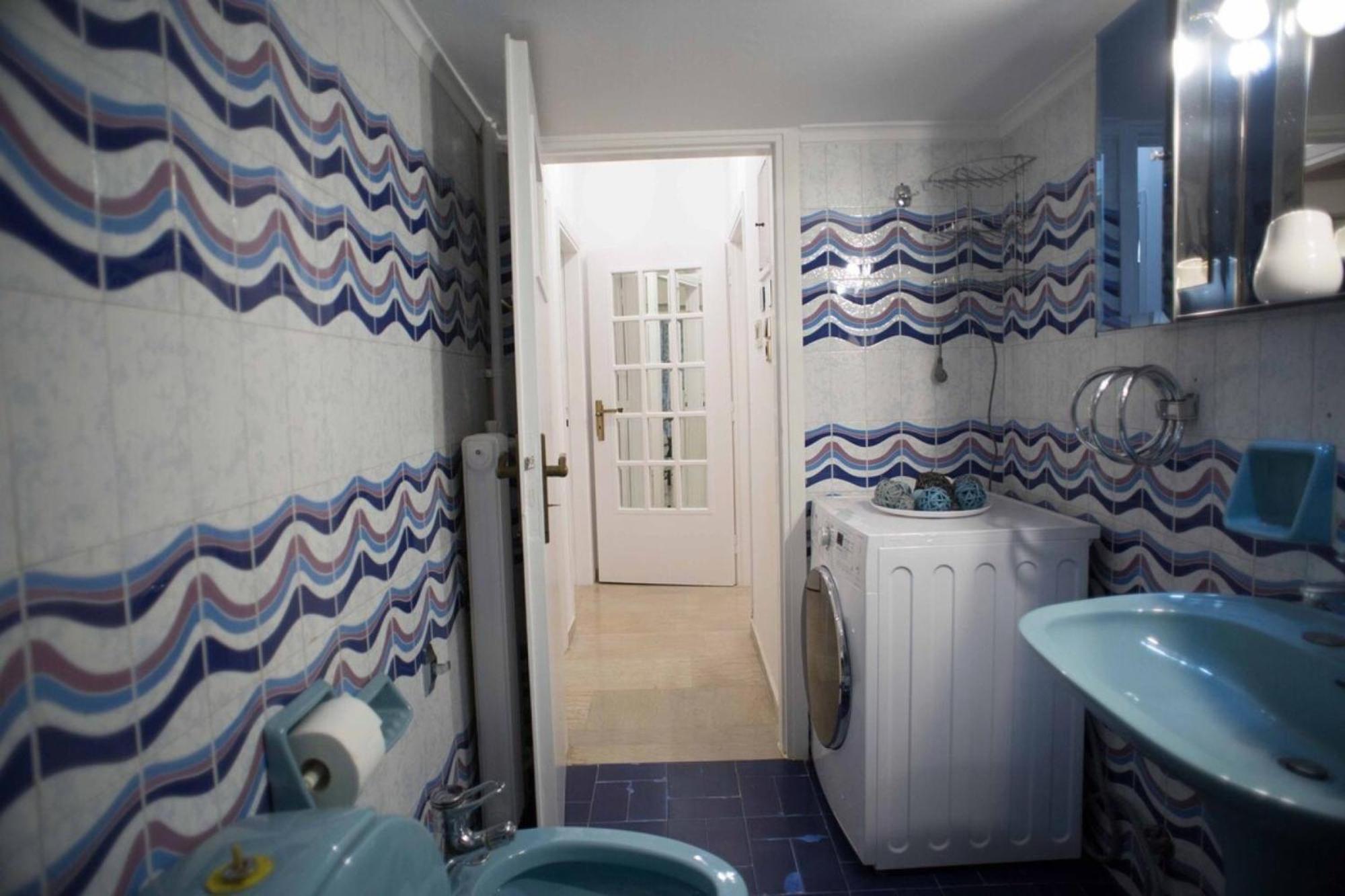 פיראוס Cozy Apartment With Sea View Next To Marina Zeas מראה חיצוני תמונה