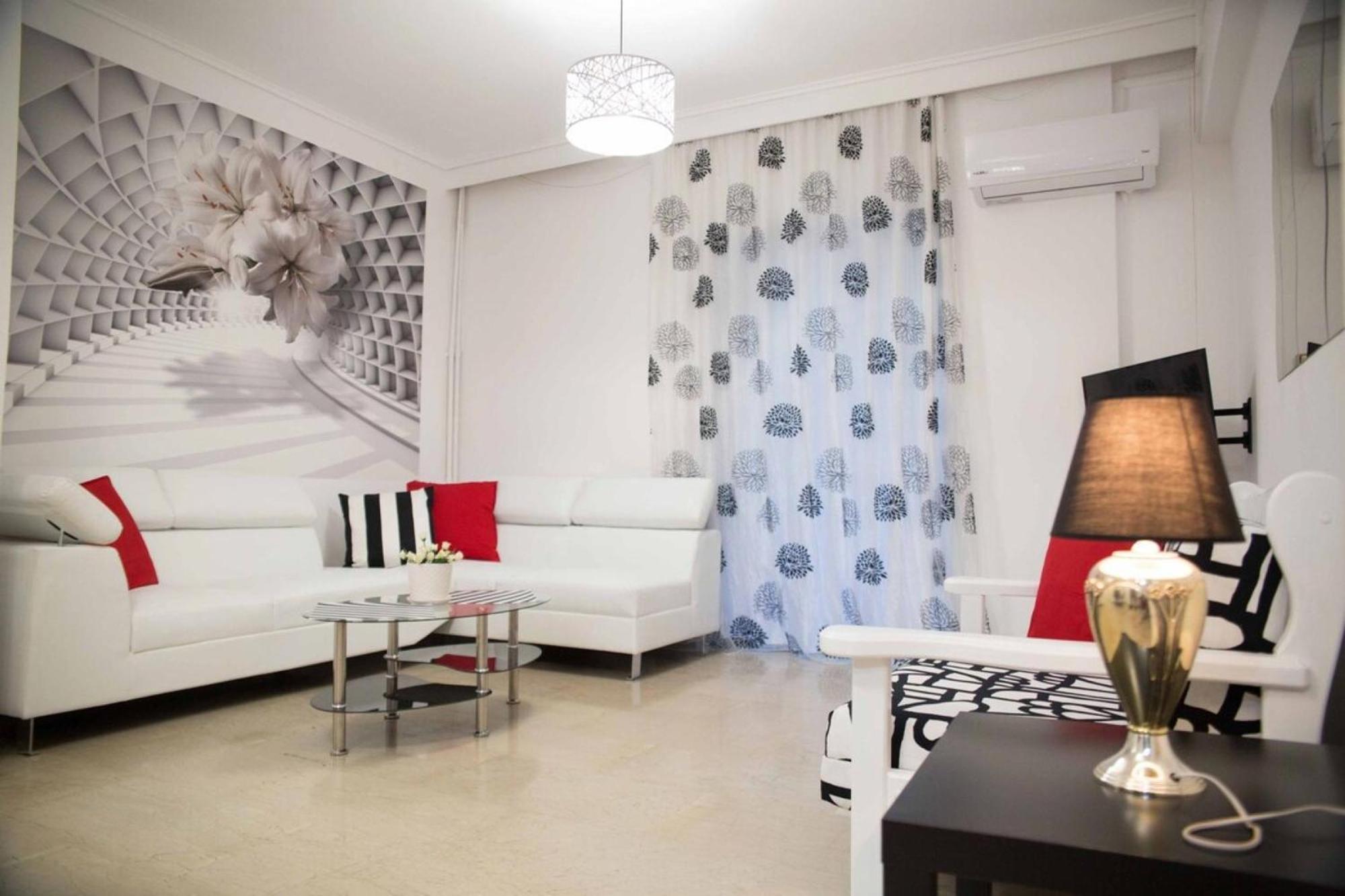 פיראוס Cozy Apartment With Sea View Next To Marina Zeas מראה חיצוני תמונה
